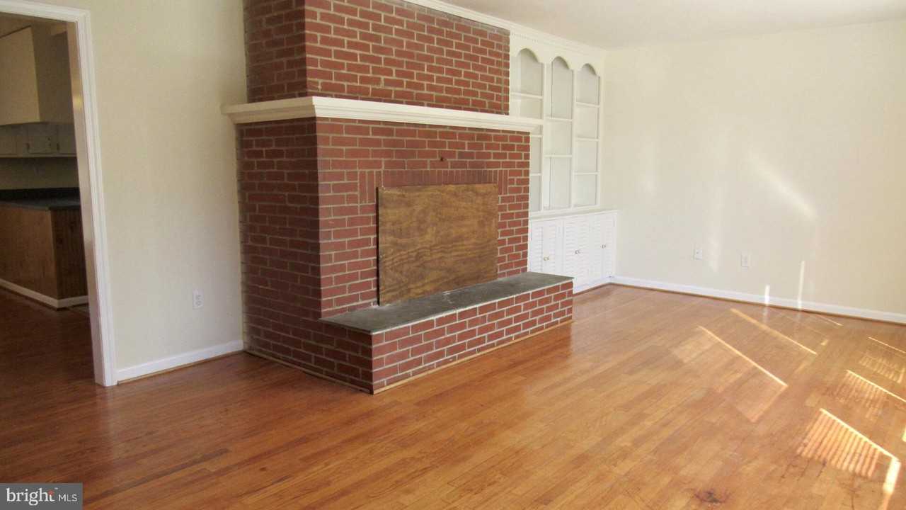 13368 Elk Run Road - Photo 3 of 18