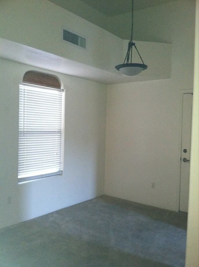 8019 W Black Eagle Ct - Photo 3 of 17