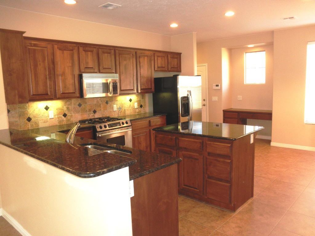 1220 N Spring Valley Dr - Photo 4 of 23