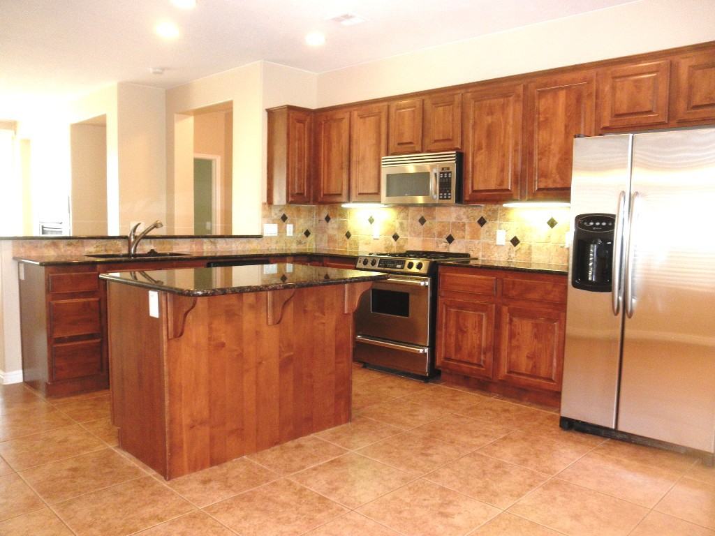 1220 N Spring Valley Dr - Photo 3 of 23