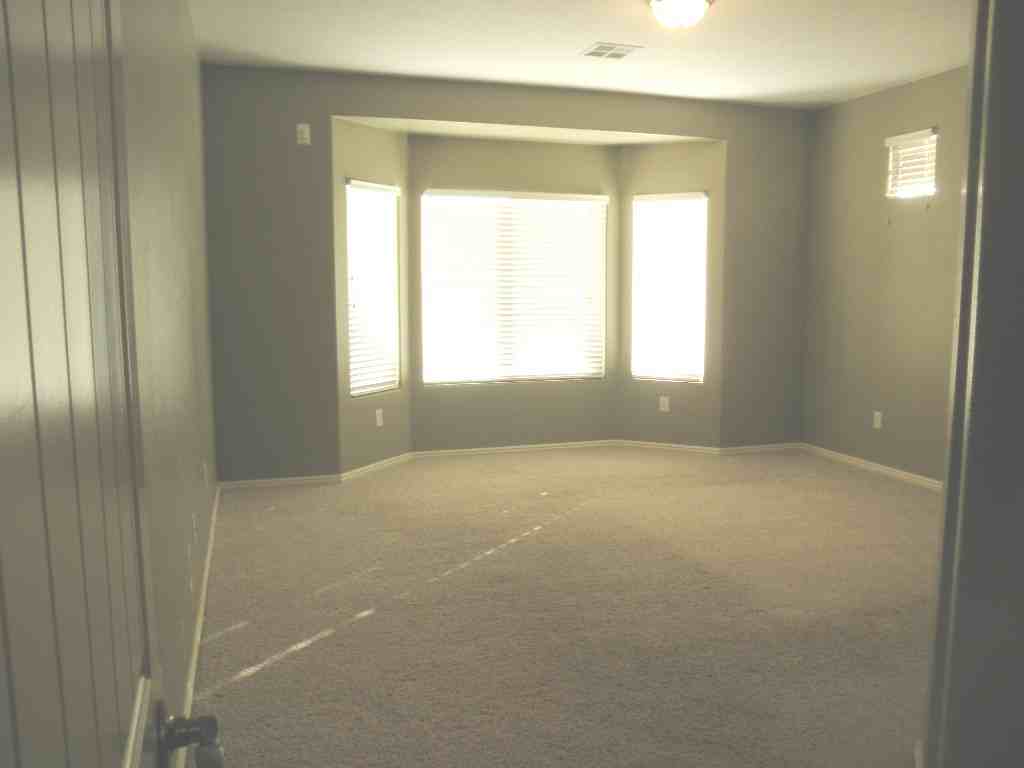 1220 N Spring Valley Dr - Photo 7 of 23