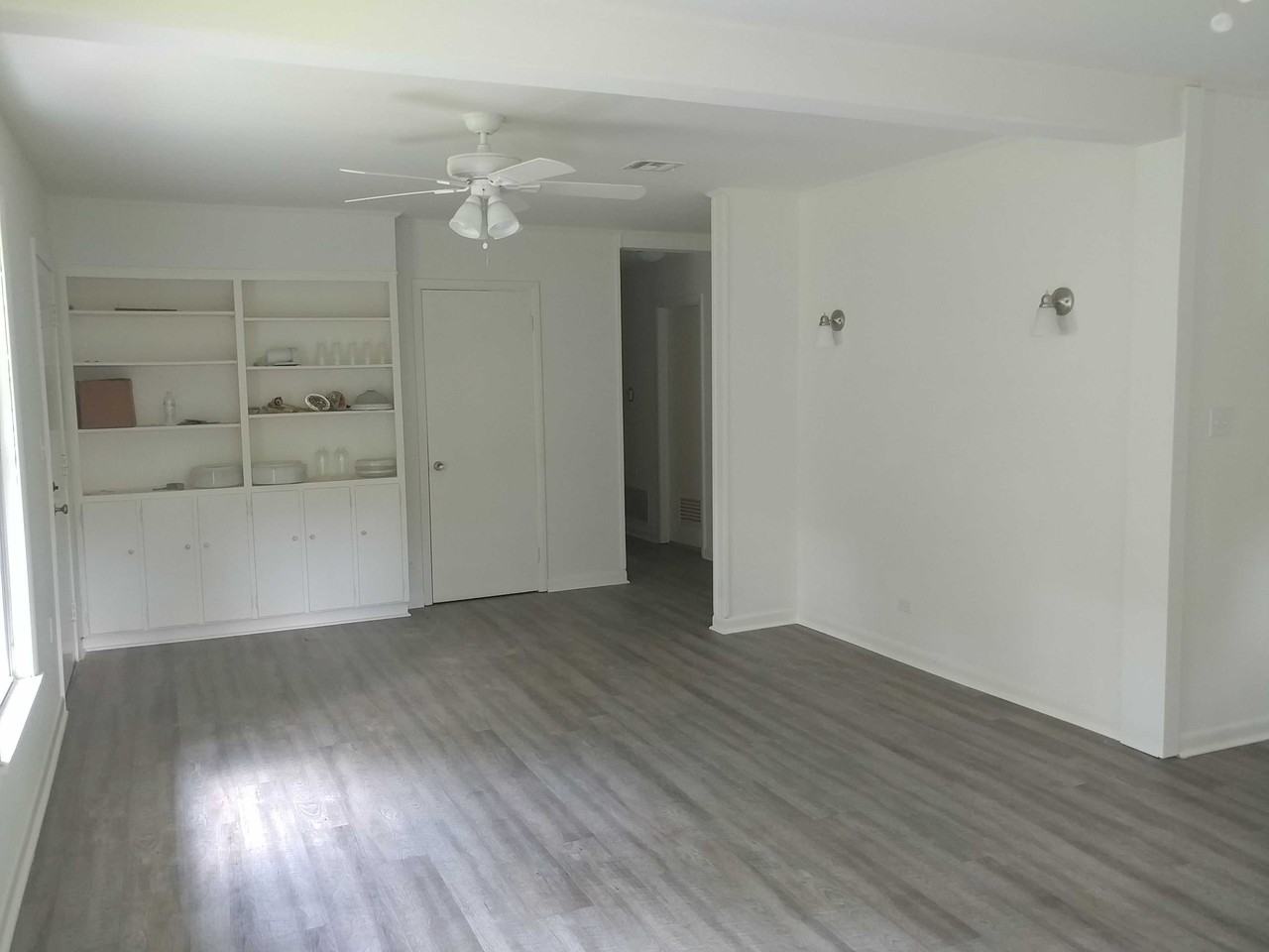 722 South Harrison Street - Photo 3 of 10