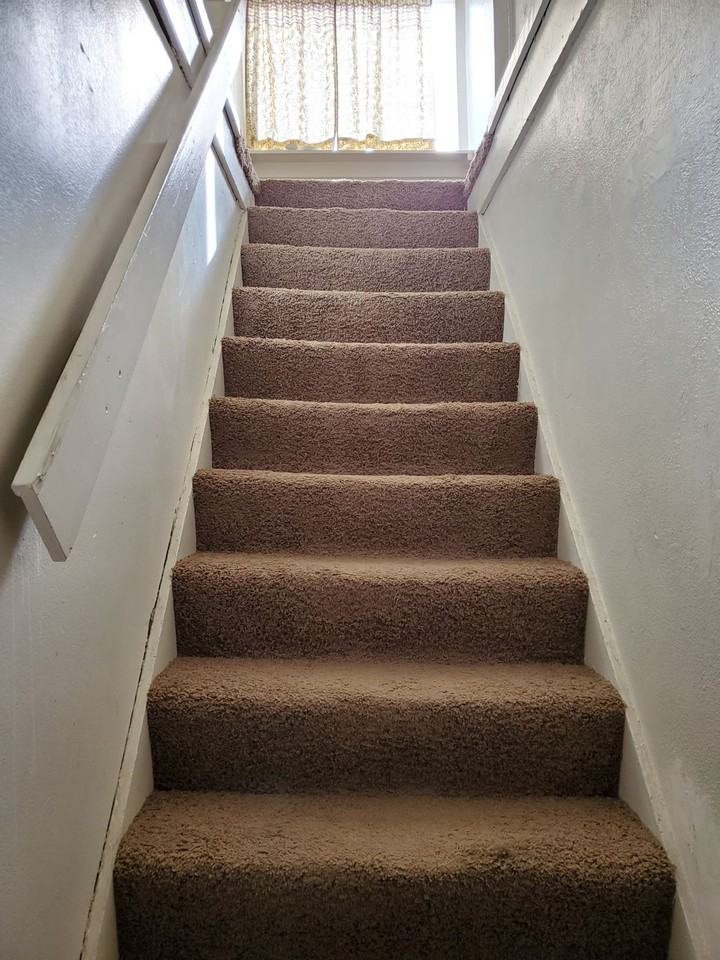 202 S Bradford Ave #4 - Photo 2 of 9