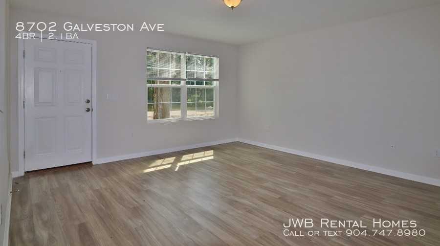 8702 Galveston Ave - Photo 2 of 11