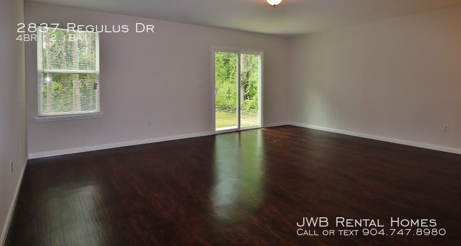 2837 Regulus Dr - Photo 2 of 10