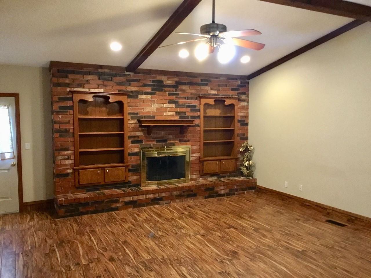 2294 Fox Lane - Photo 2 of 34