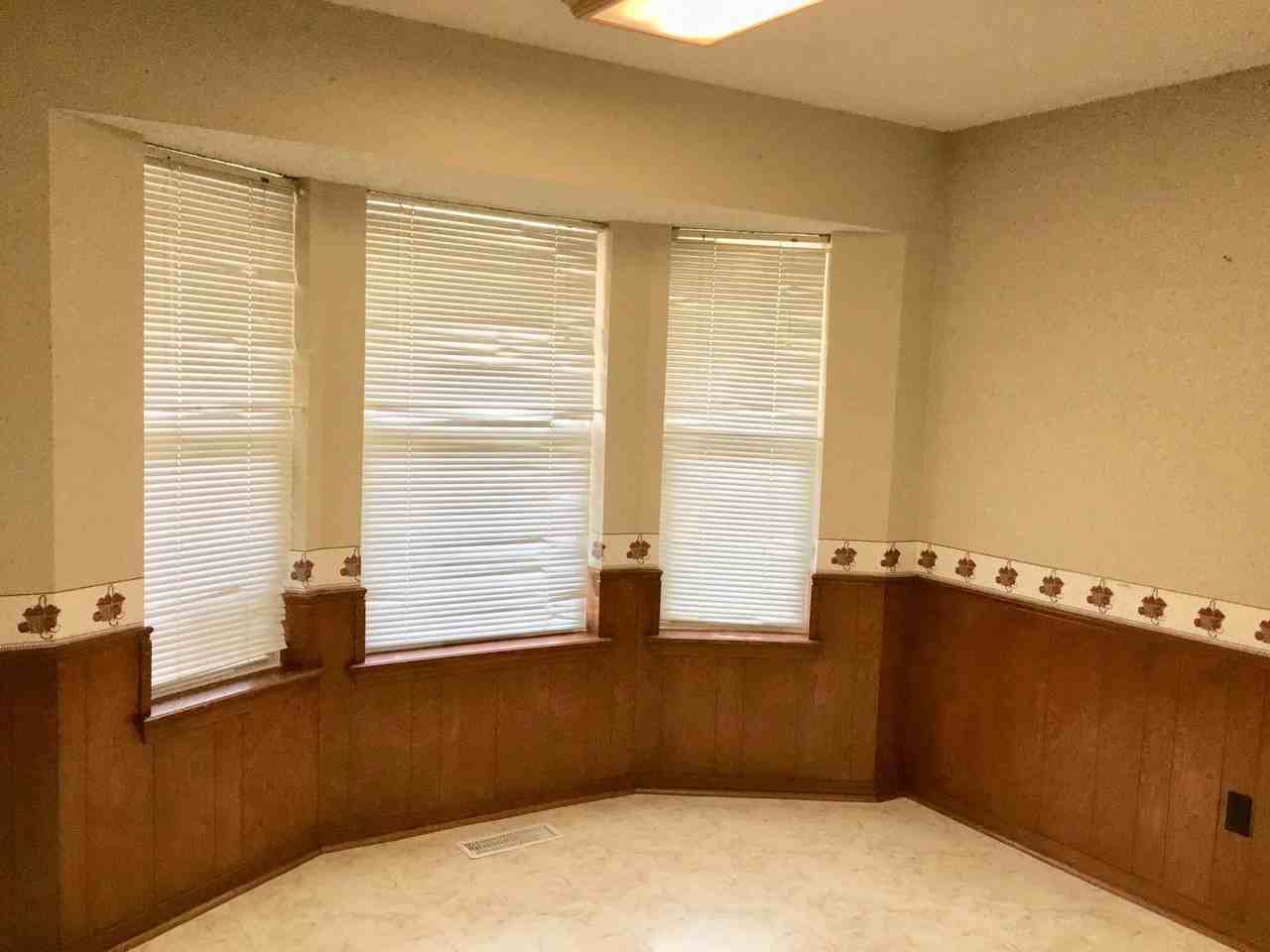 2294 Fox Lane - Photo 3 of 34