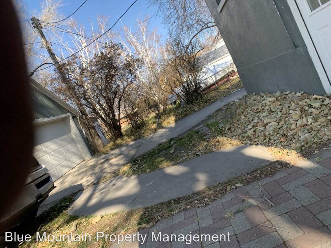 2240 S Hwy 89 - Photo 2 of 14