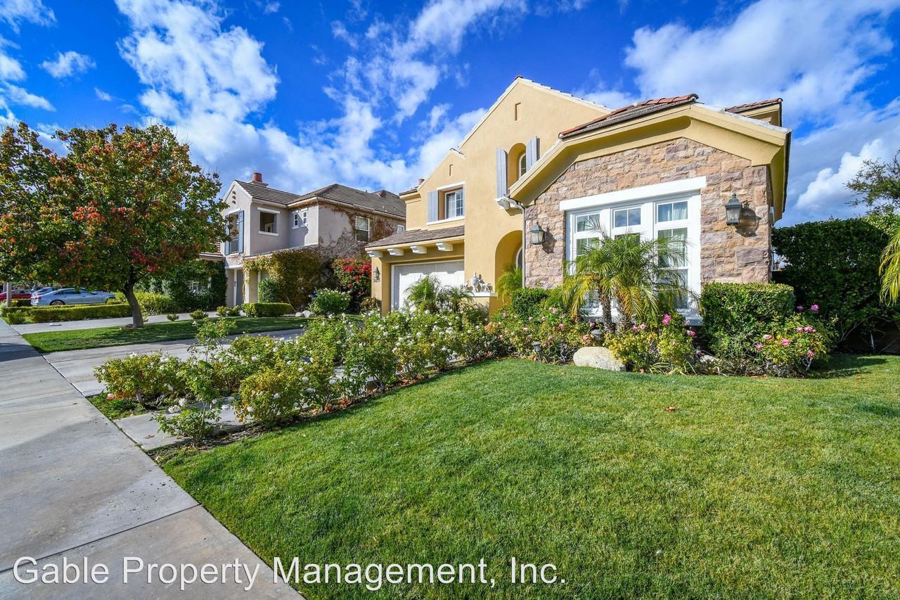 26155 Lone Rock Ct. - Photo 2 of 23