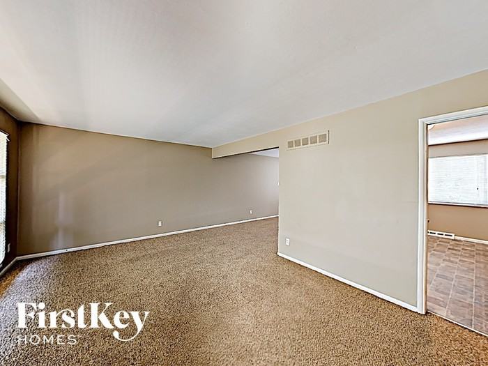 7733 Nacomis Drive - Photo 3 of 18