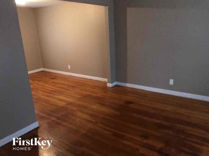 1223 Kimball Court - Photo 2 of 10