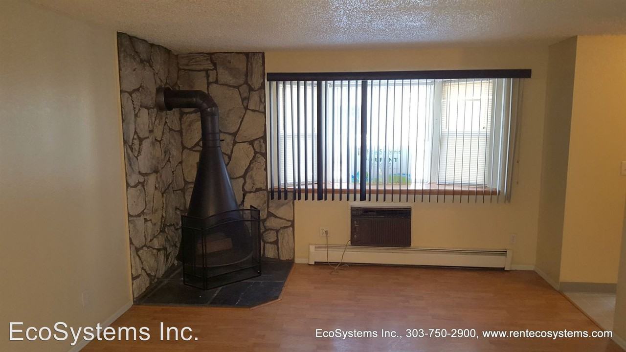 61 Newark St C - Photo 3 of 11