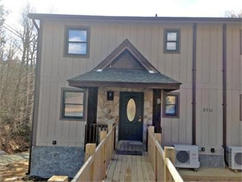 9311 North Carolina 105, Pisgah National Forest, Banner Elk, NC 28604