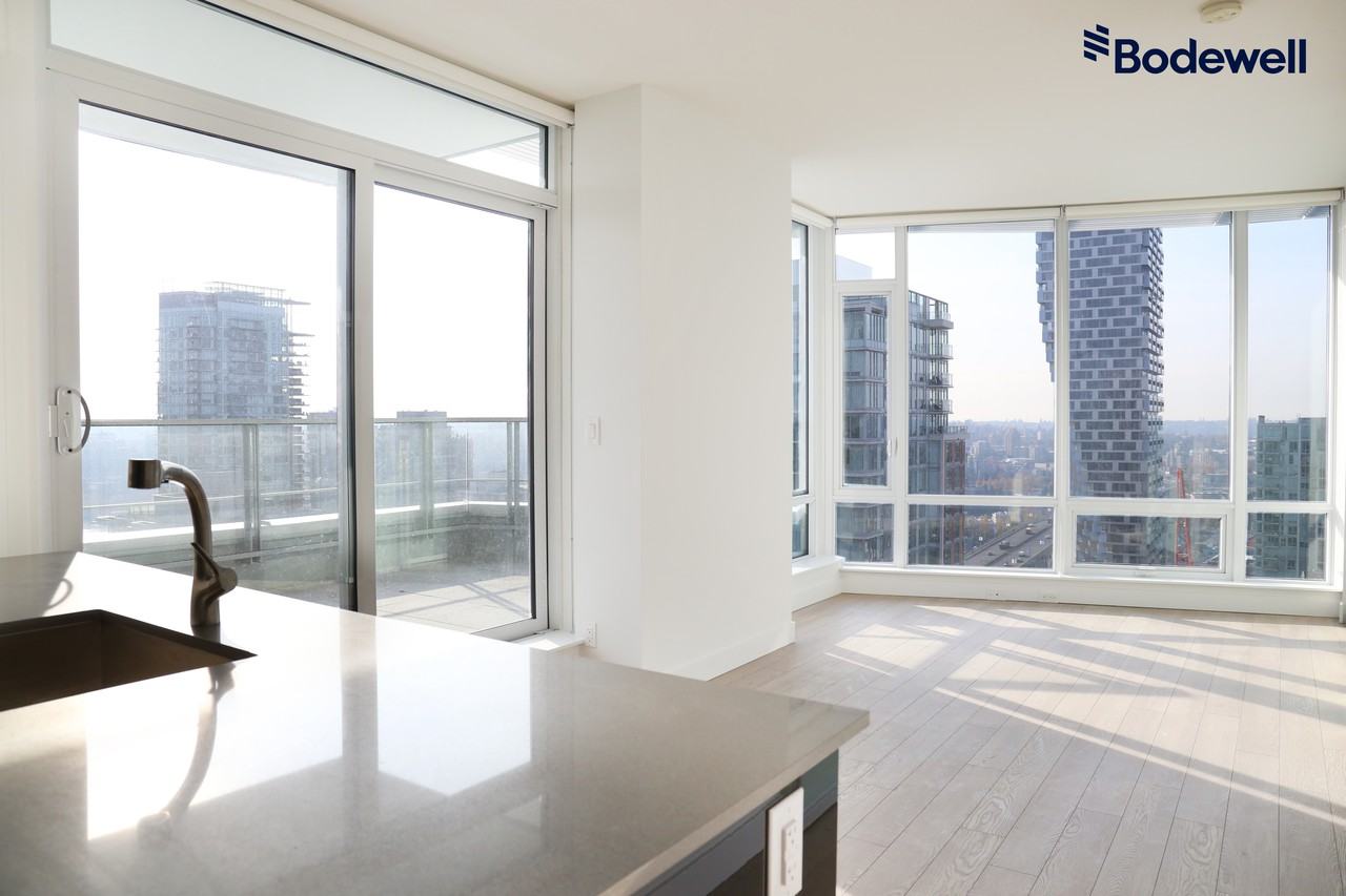 1283 Howe Street #3206