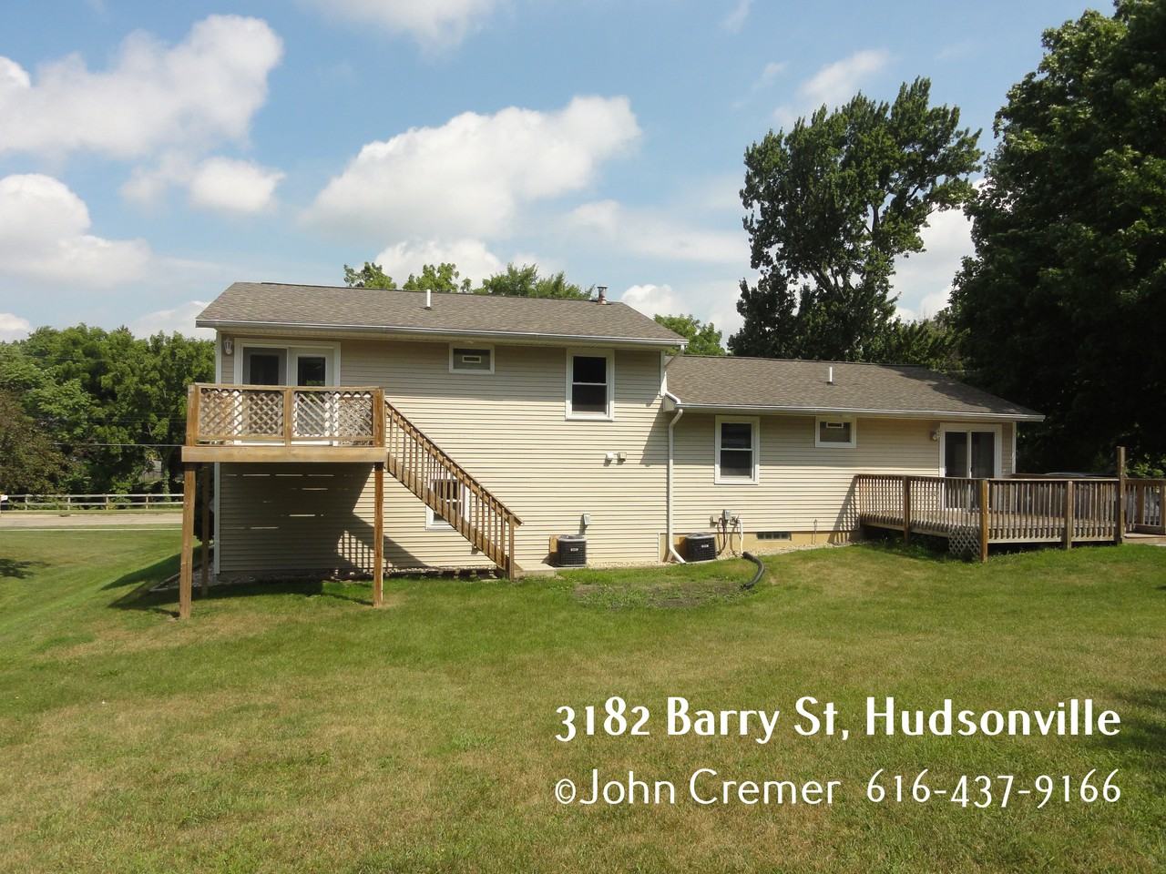 3182 Barry Street - Photo 2 of 27