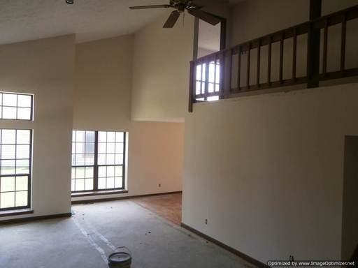 4256 Braemar Dr - Photo 2 of 6