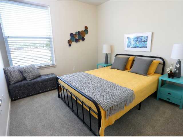 Acero Ridgefield - Photo 2 of 31