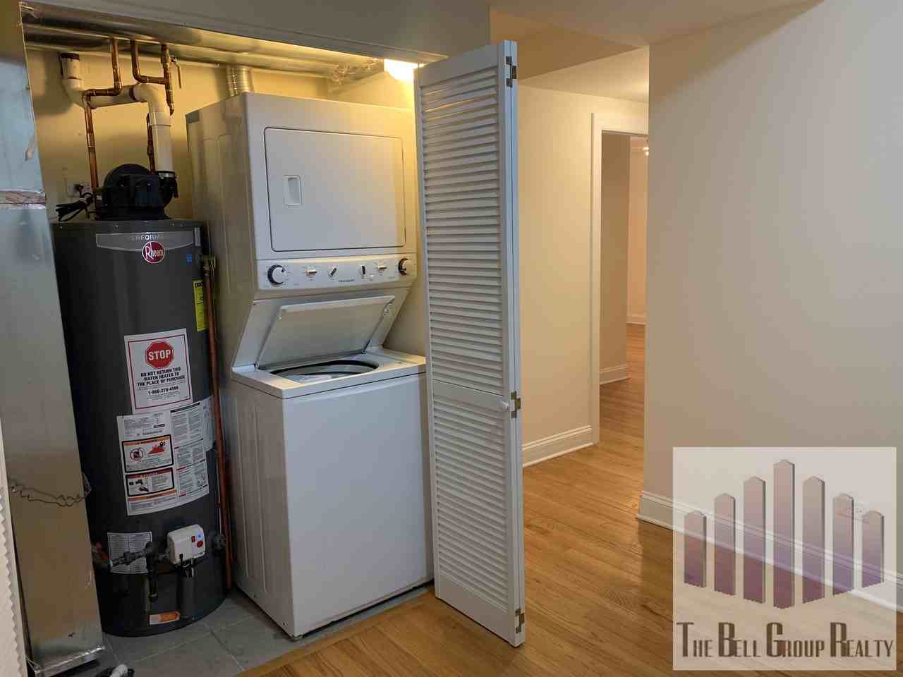 2035 West Arthur Avenue #G - Photo 2 of 10