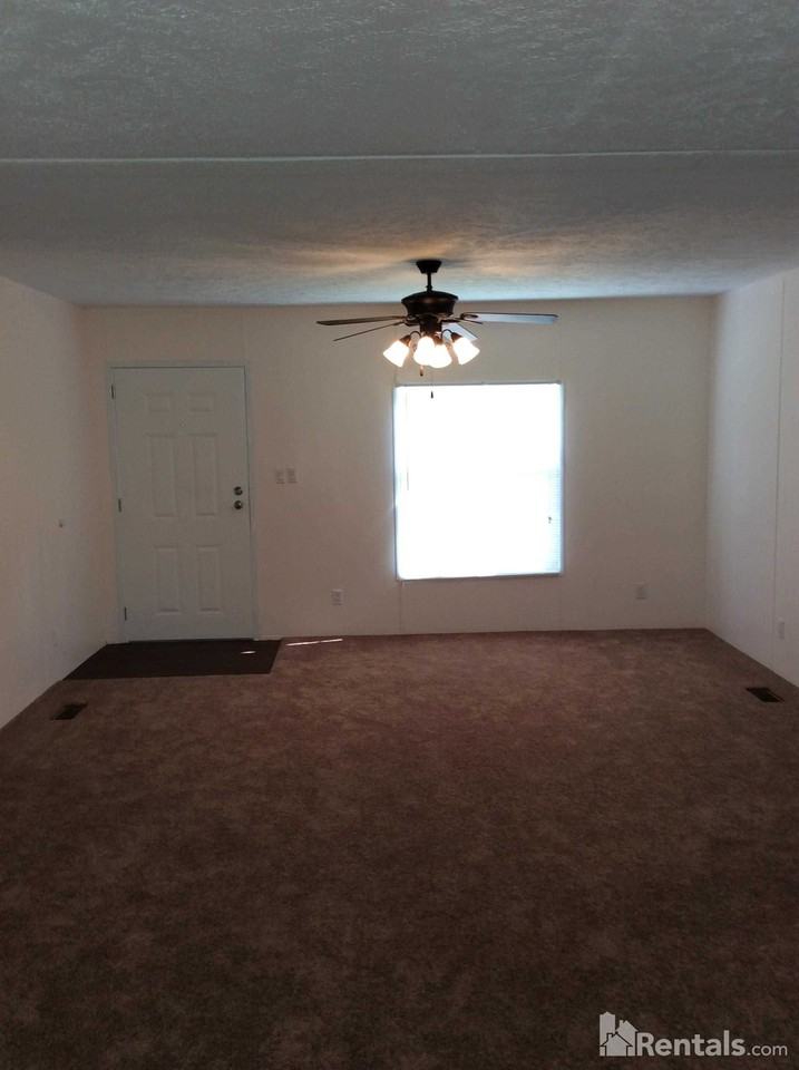 174 Ansel Way - Photo 3 of 10