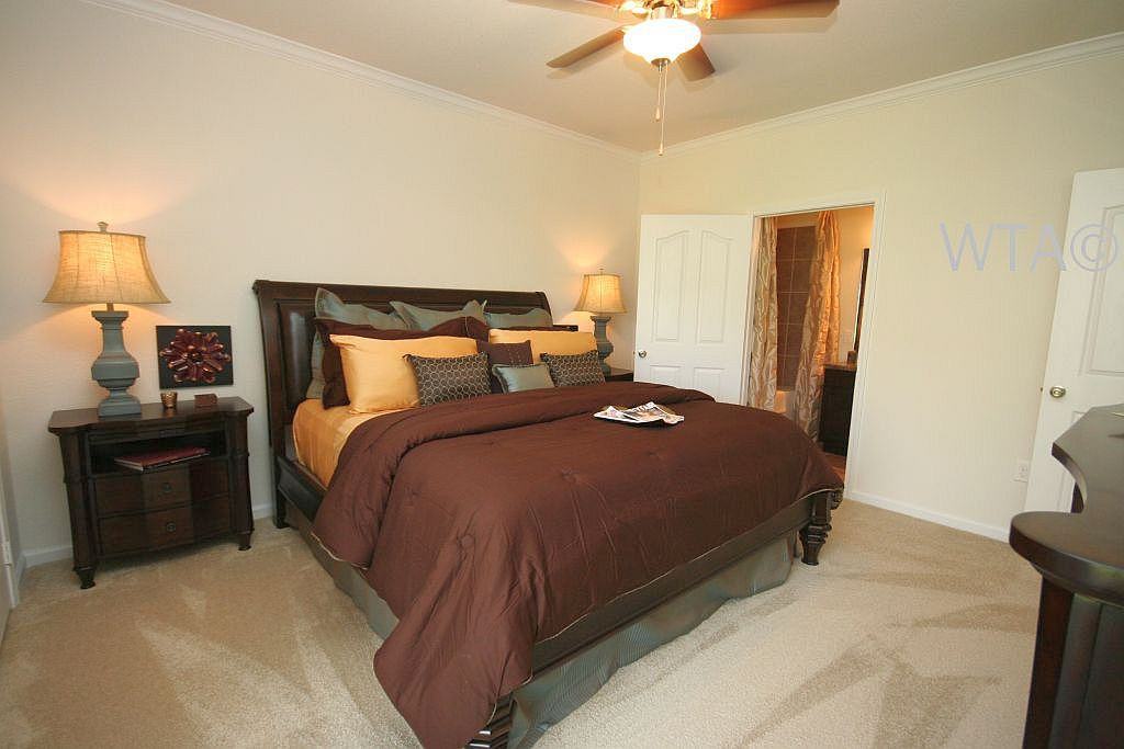 5525 Mansions Bluffs - Photo 3 of 11