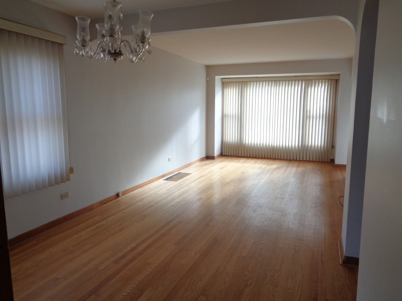 117 East 140th Court - Photo 2 of 13