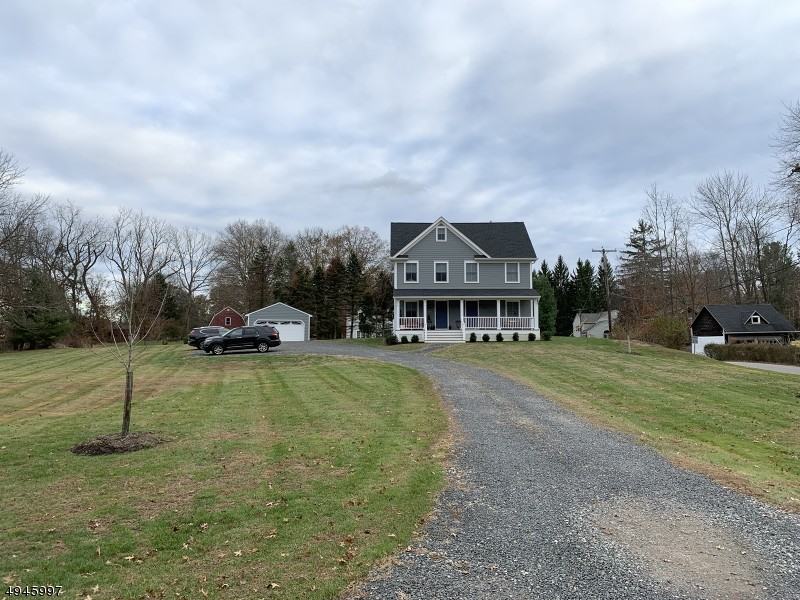 429 Green Village Rd - Photo 3 of 19