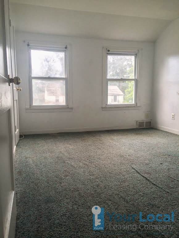 1101 Church St - Photo 3 of 5