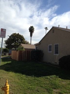 7802 Wellsford Ave - Photo 2 of 9