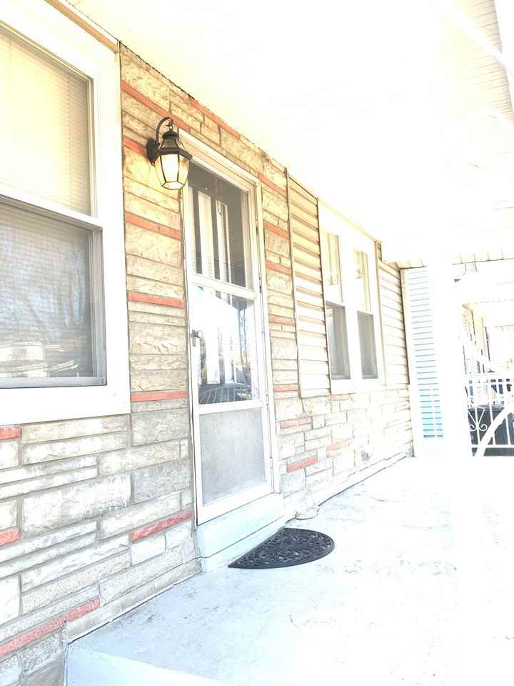 4670 Tesson Street - Photo 2 of 14