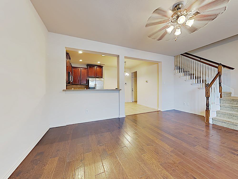 3060 Peyton Brook Dr - Photo 2 of 14