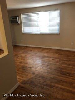 4640 E Asbury Cir - Photo 3 of 11