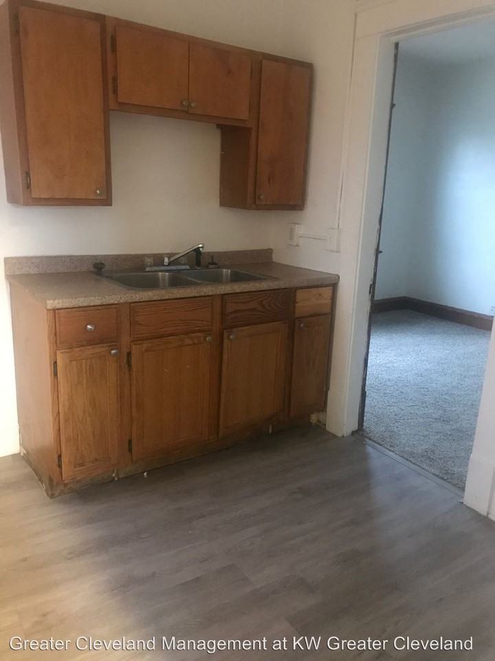 2167 W. 104th Street - Photo 3 of 7