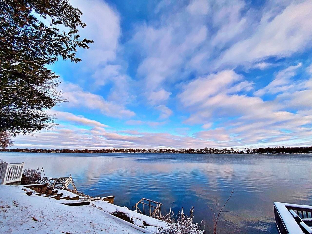 7777 Twin Lakes Road - Photo 3 of 13