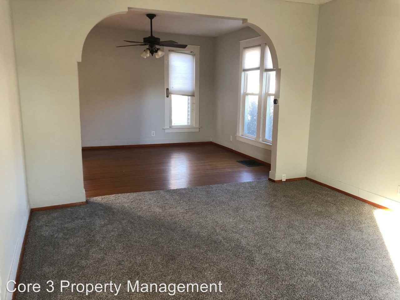 712 Bell St - Photo 3 of 21