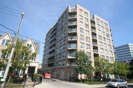 140 Bathurst Street #206