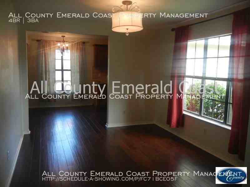 710 Swan Lane - Photo 3 of 12