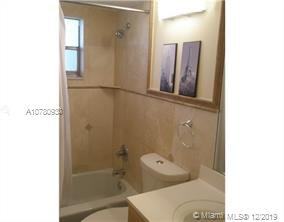 1701 Washington Street #202 - Photo 2 of 4
