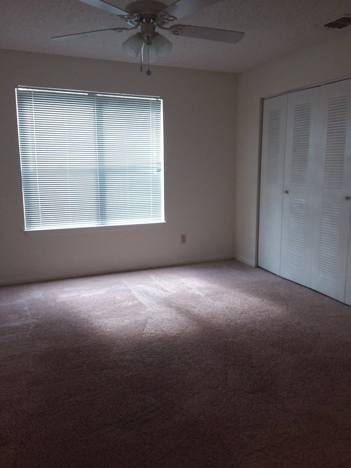 124 Powell Boulevard - Photo 3 of 11
