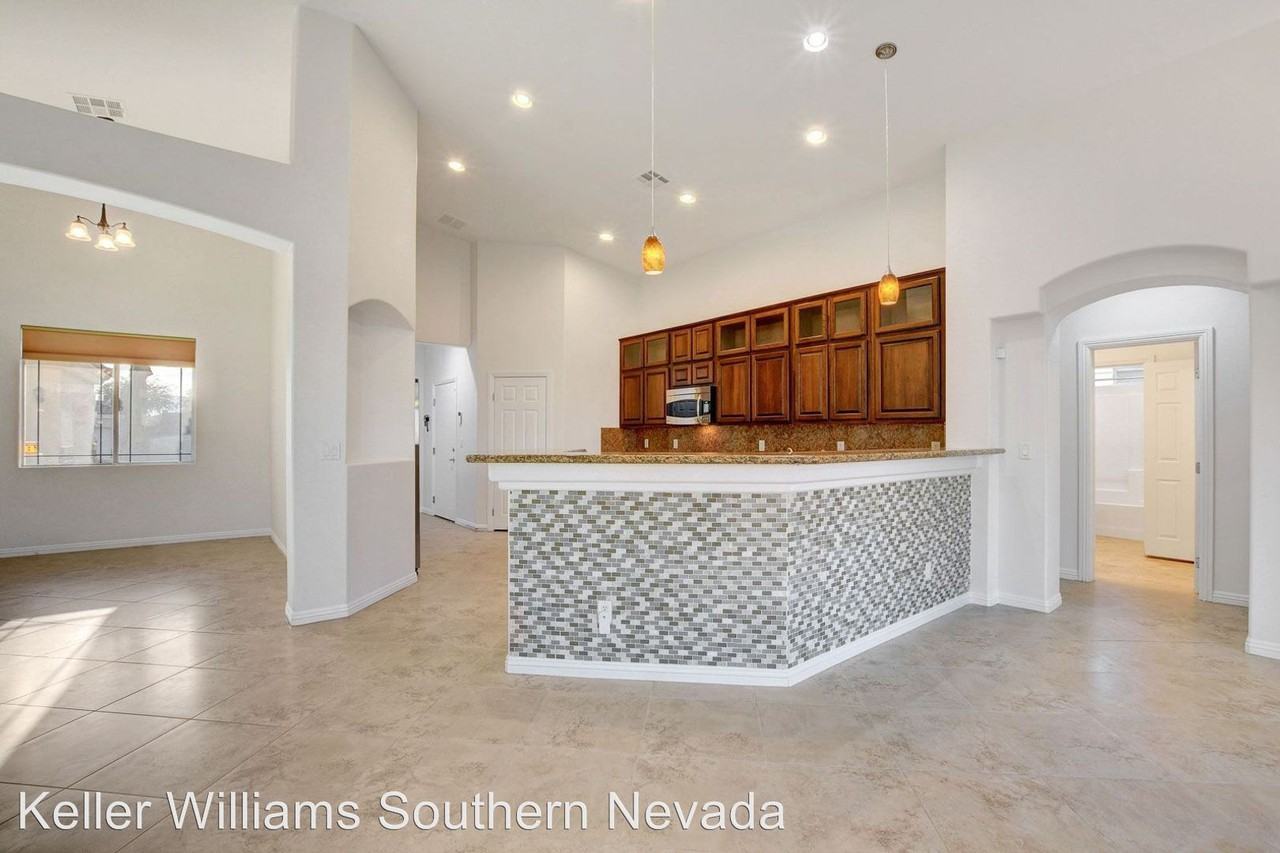 8144 Turbys Treehouse Place - Photo 2 of 40