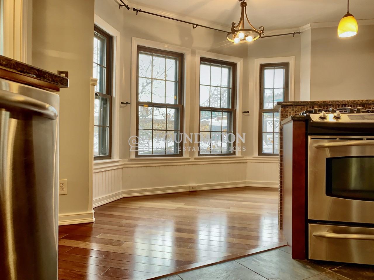 51 Broadway - Photo 3 of 18