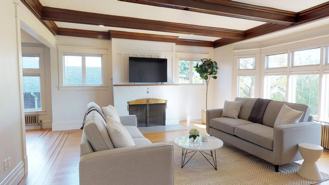 Lovely Wallingford home near Woodland Park - Photo 1 of 1