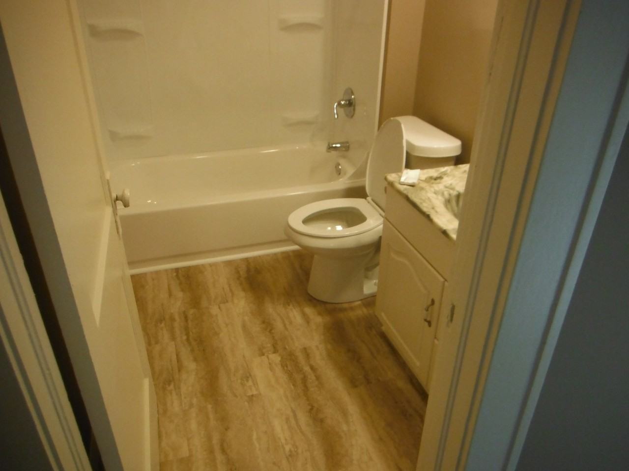 1508 North Denver Avenue - Photo 2 of 9