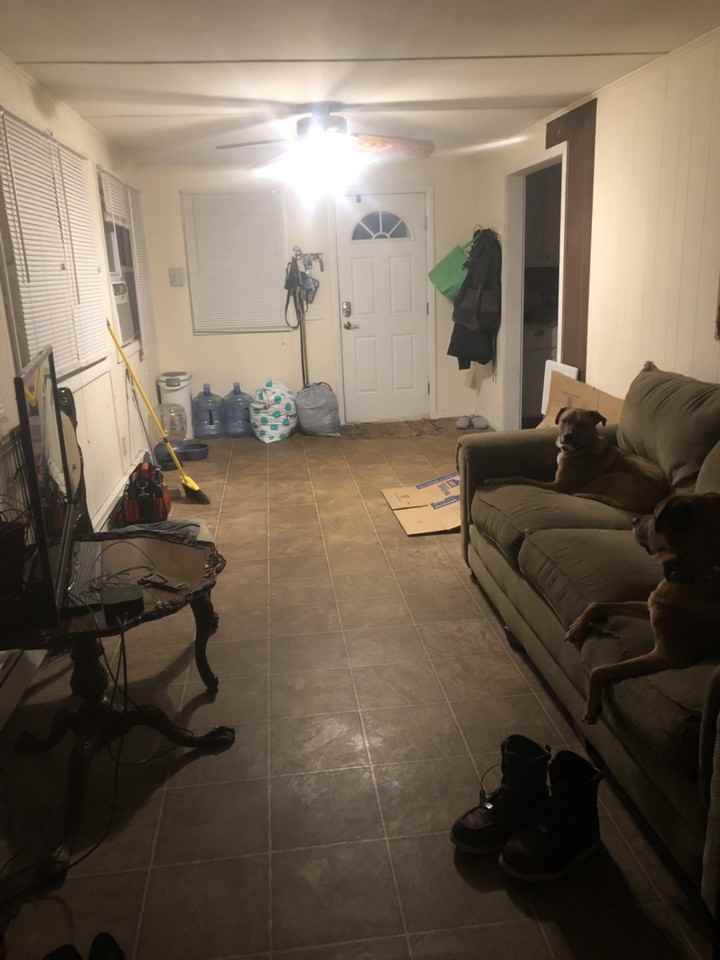 6 Crescent Cir - Photo 2 of 3