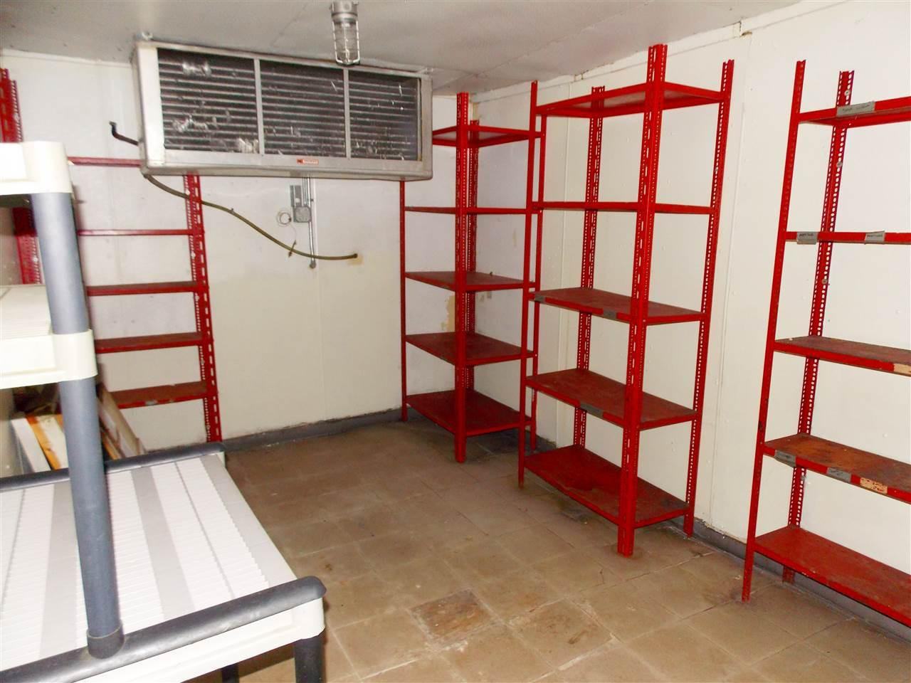 80 Union - Photo 3 of 15