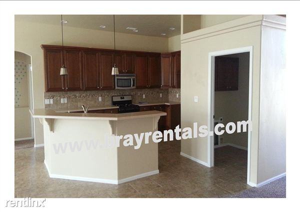 847 Jasper Dr - Photo 3 of 9