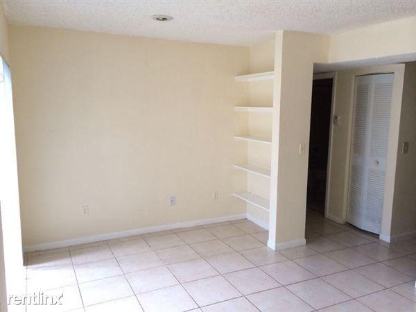 1253 46TH AV - Photo 3 of 12