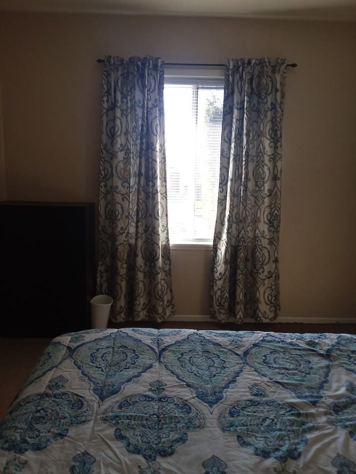 5132 North Banna Avenue - Photo 2 of 10