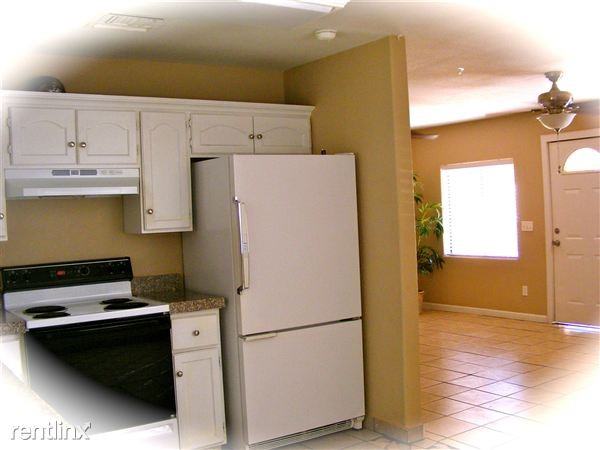 464 S California St - Photo 3 of 8