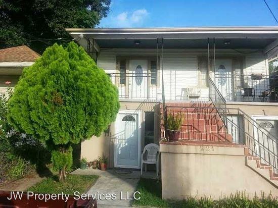 221 Lowerline - Photo 2 of 11