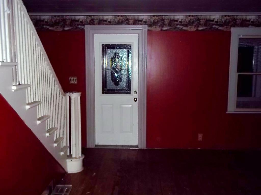 333 3rd Ave - Photo 3 of 7